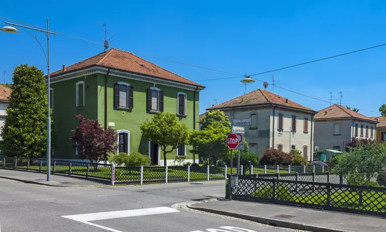 Ville con giardino nel villaggio operaio di Crespi d'Adda